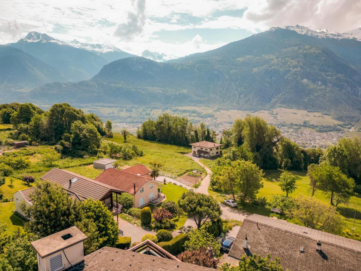 Relais Fleuri Hotel Chermignon-d'en Bas Buitenkant foto