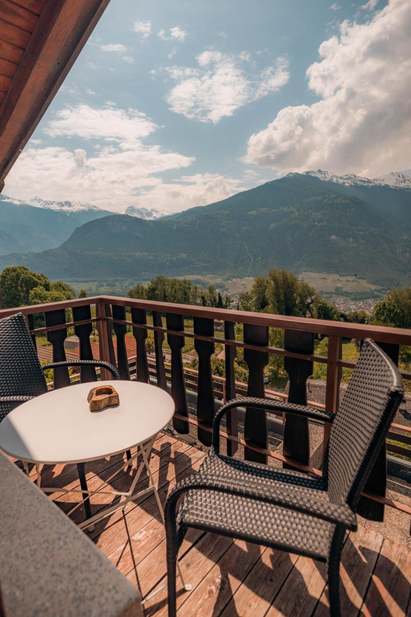 Relais Fleuri Hotel Chermignon-d'en Bas Buitenkant foto